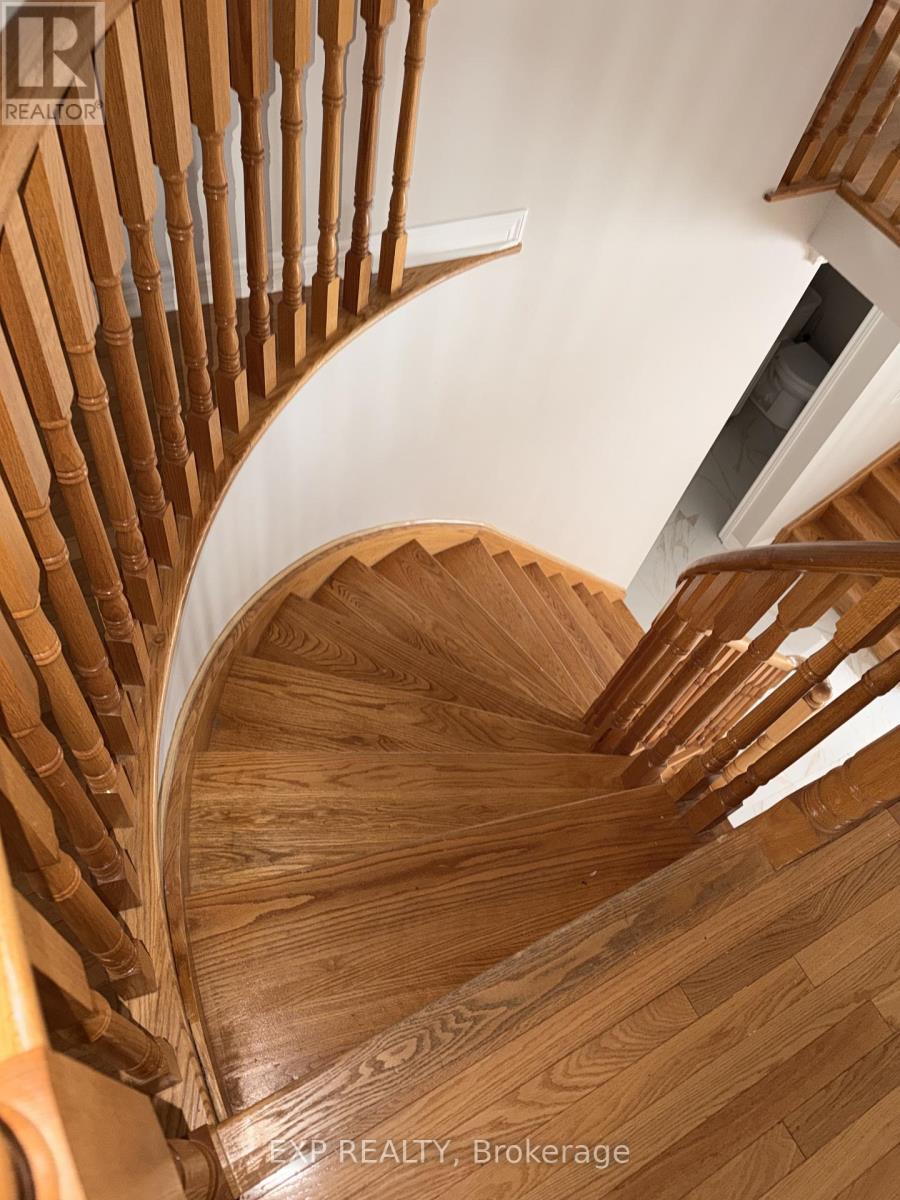 18 Highwood Road, Brampton, ON - Indoor Photo Showing Other Room