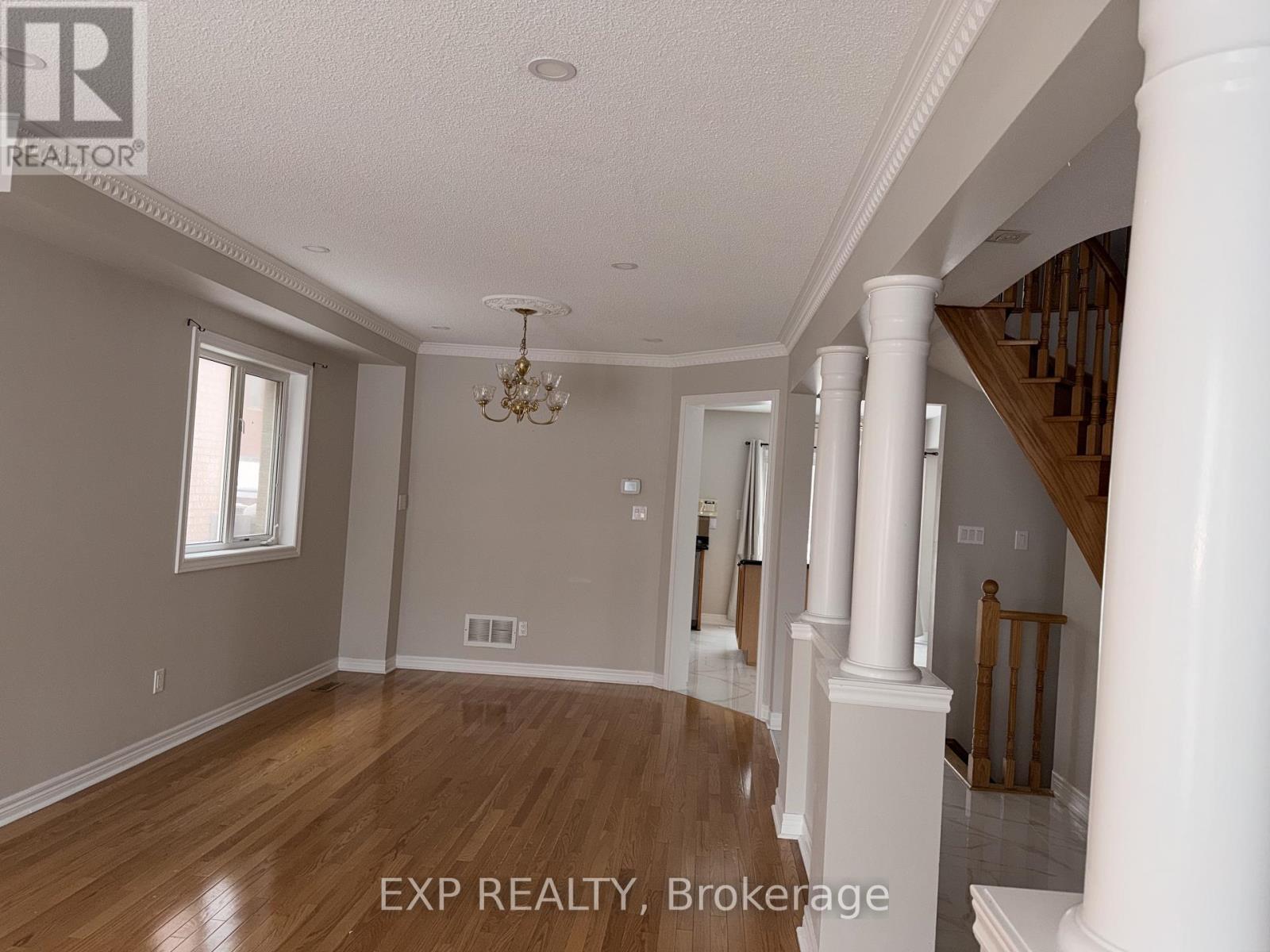 18 Highwood Road, Brampton, ON - Indoor Photo Showing Other Room