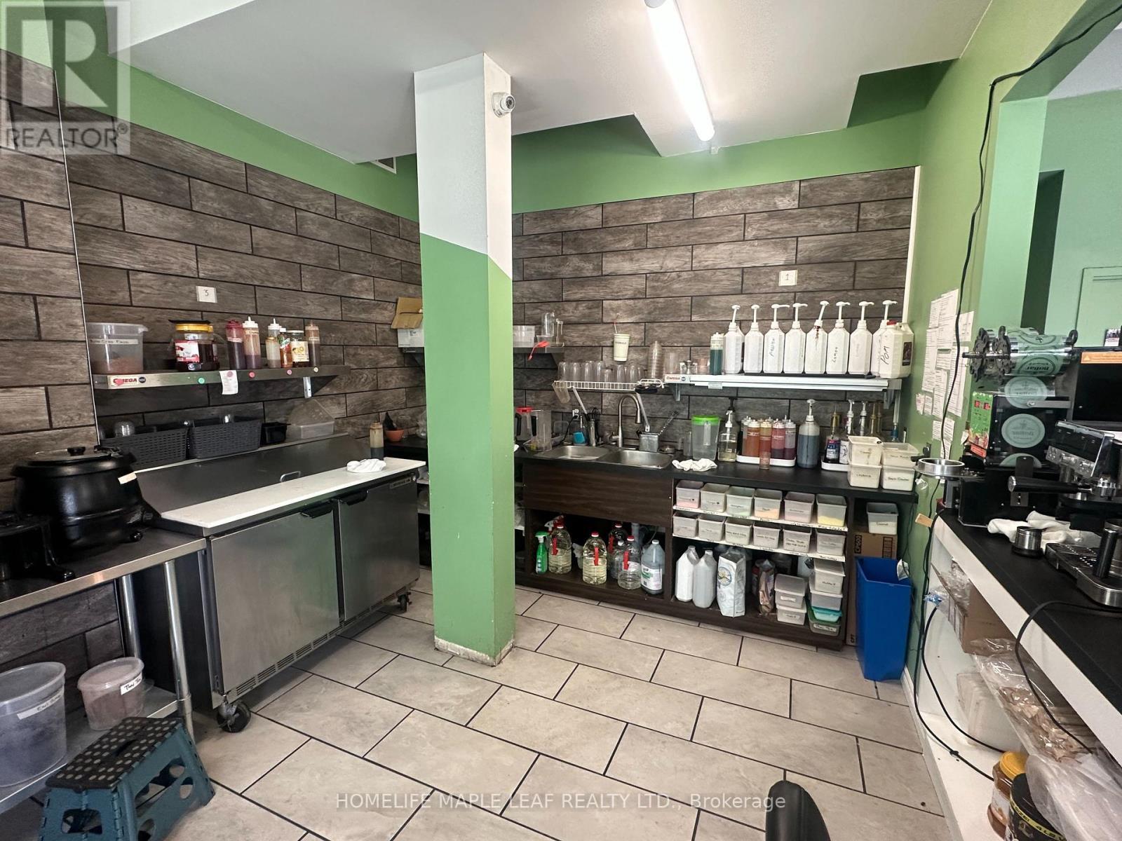 257 Dundas Street, Woodstock, ON