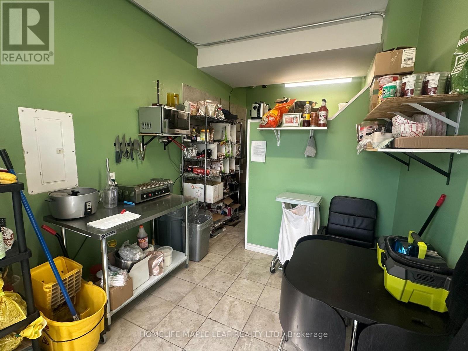 257 Dundas Street, Woodstock, ON