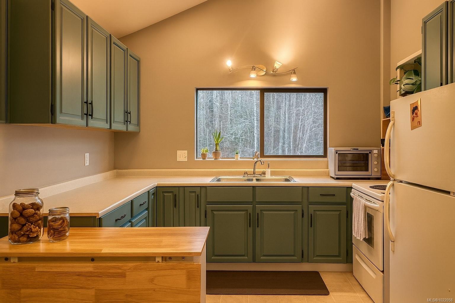 7521 Porier Rd, Sooke, BC