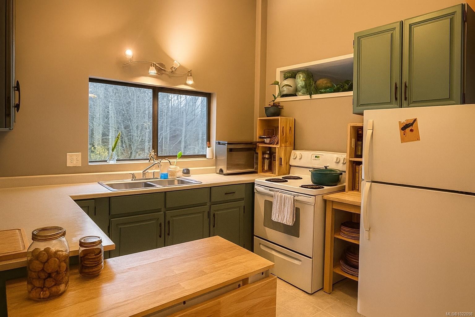 7521 Porier Rd, Sooke, BC