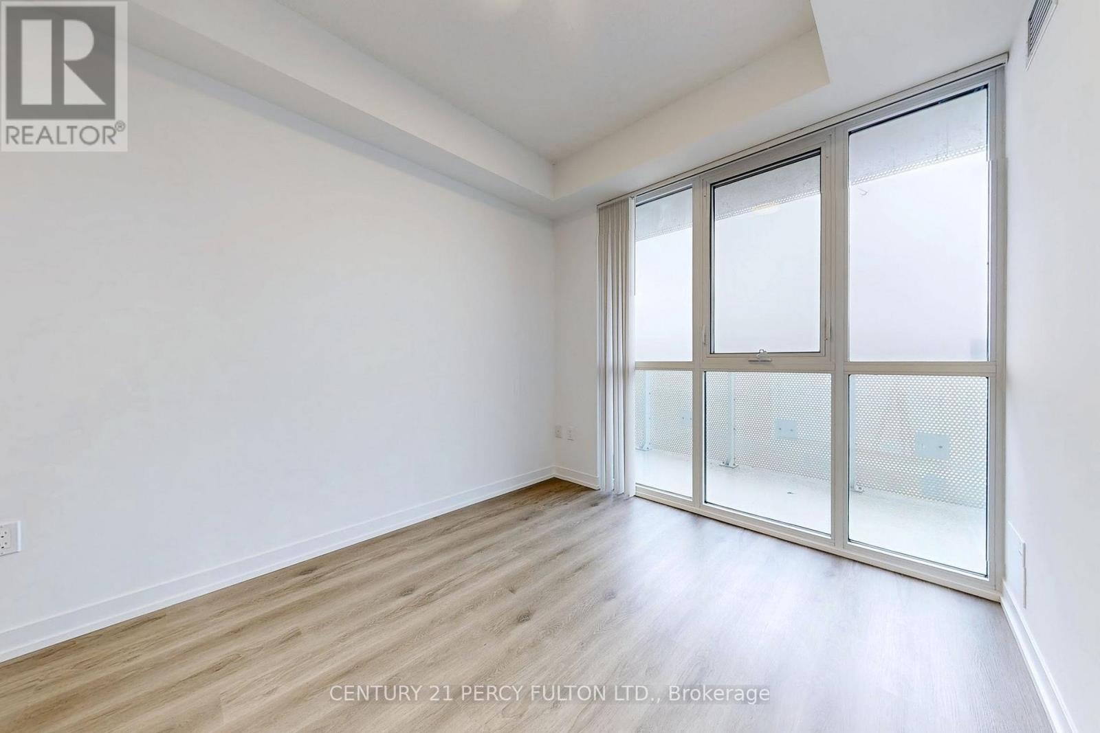 2108 - 225 Commerce Street, Vaughan, ON - Indoor Photo Showing Other Room