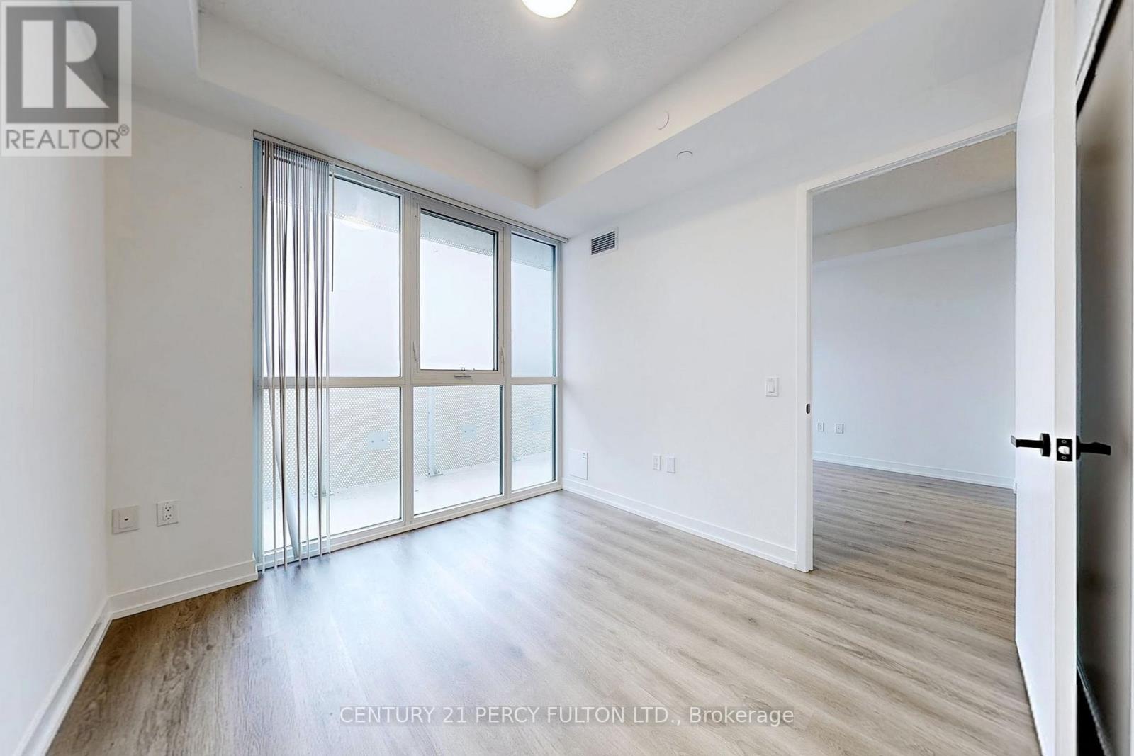 2108 - 225 Commerce Street, Vaughan, ON - Indoor Photo Showing Other Room