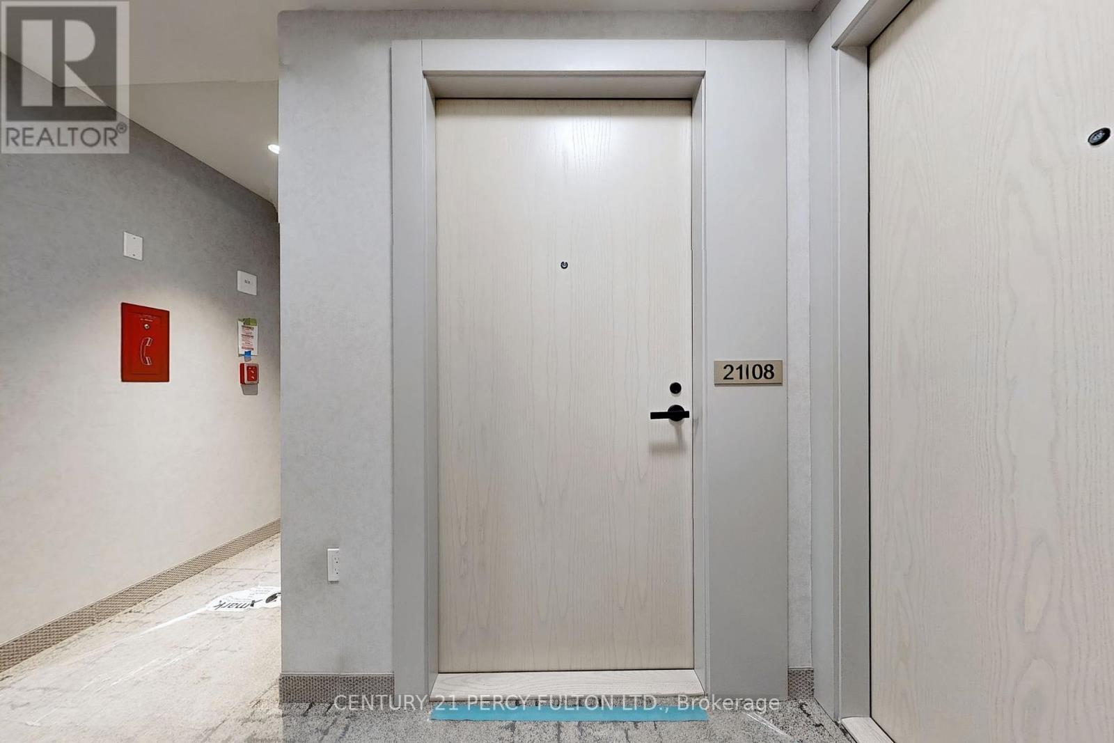 2108 - 225 Commerce Street, Vaughan, ON - Indoor Photo Showing Other Room