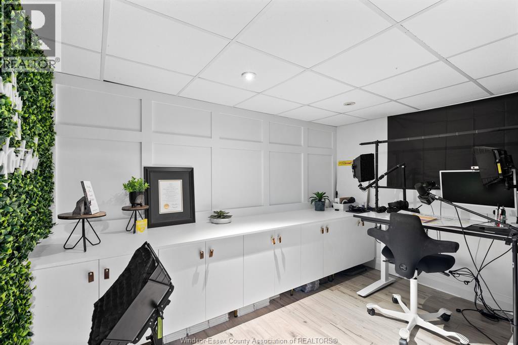 845 Old Tecumseh Road, Lakeshore, ON - Indoor Photo Showing Office