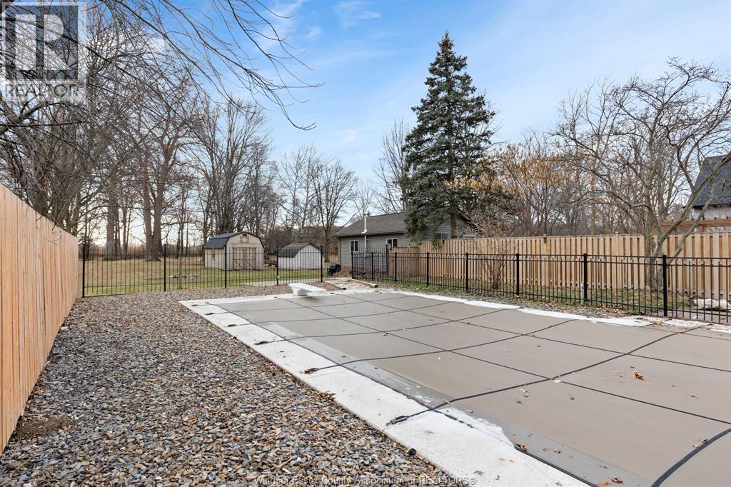 845 Old Tecumseh Road, Lakeshore, ON - Outdoor