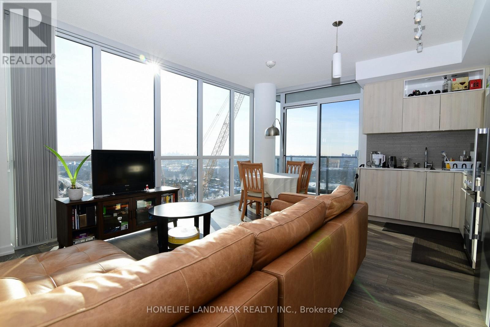 1802 - 50 Forest Manor Road, Toronto, ON - Indoor Photo Showing Living Room