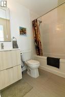 Master Ensuite -