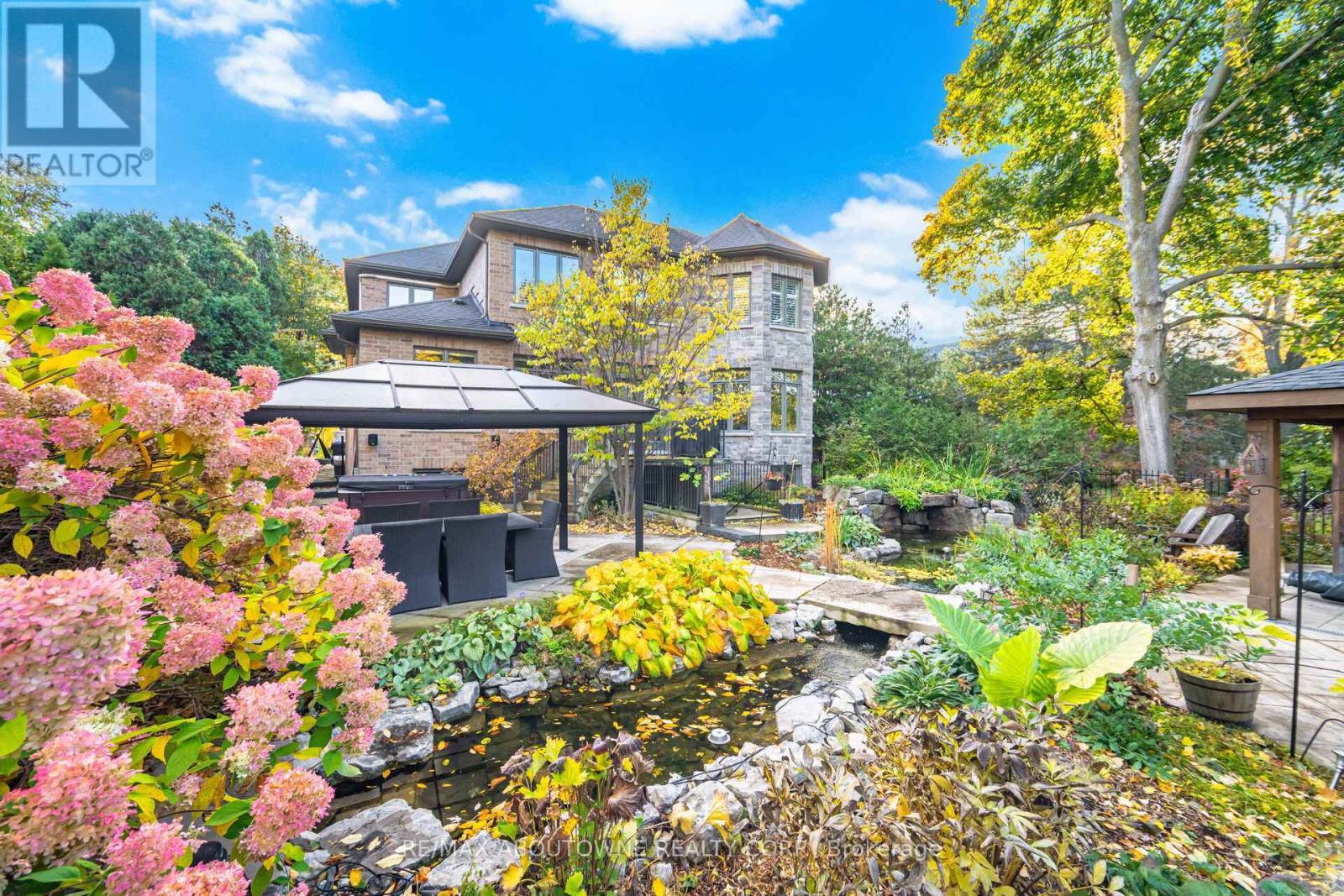 1271 Mineola Gardens, Mississauga, ON - Outdoor