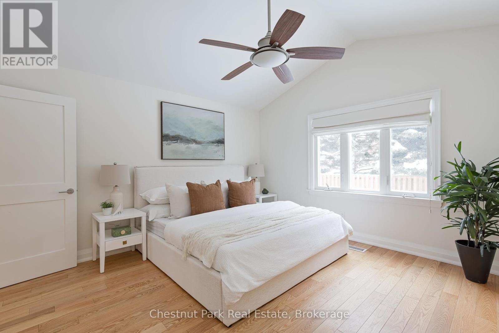 4 Wickens Lane, Blue Mountains, ON - Indoor Photo Showing Bedroom