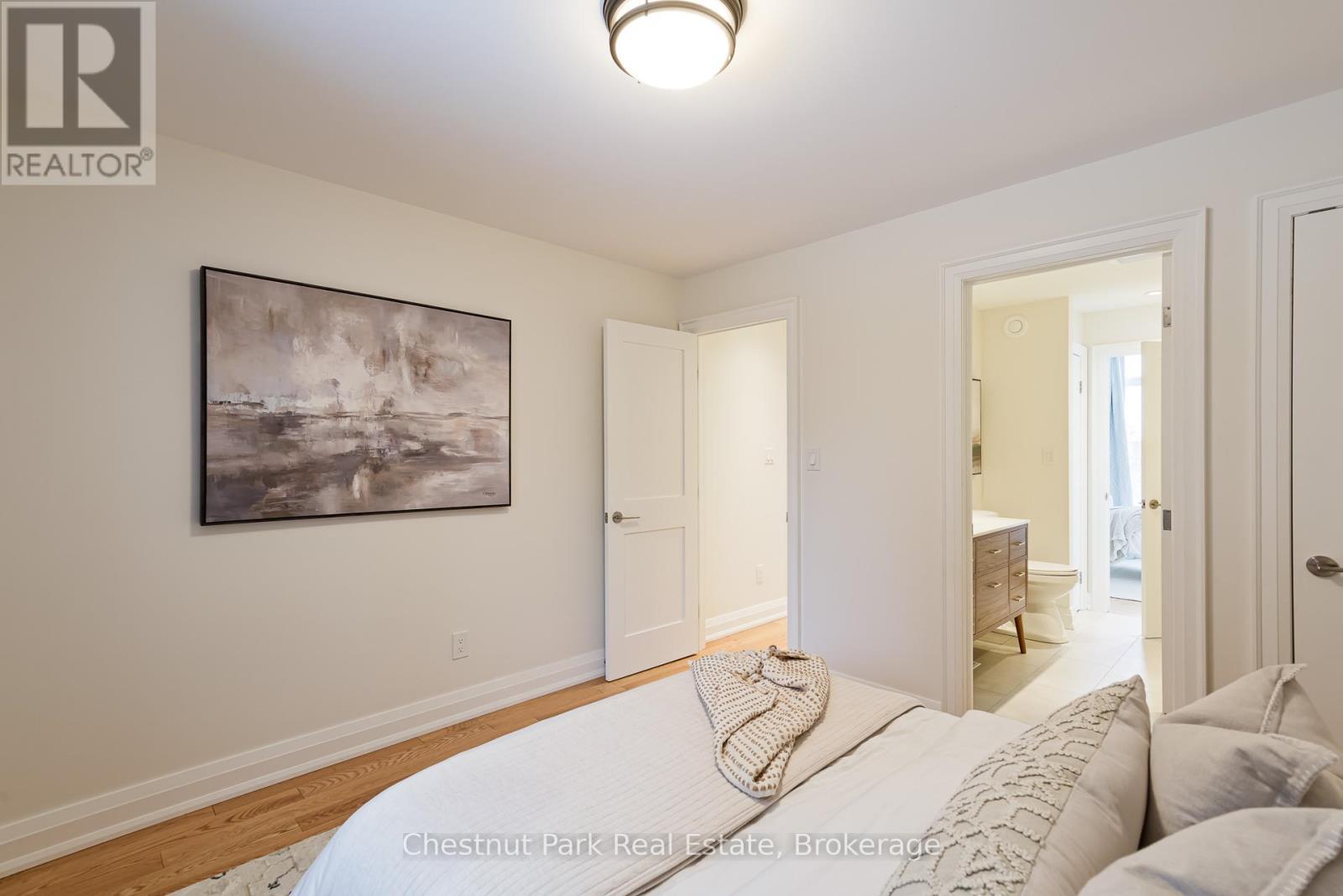 4 Wickens Lane, Blue Mountains, ON - Indoor Photo Showing Bedroom