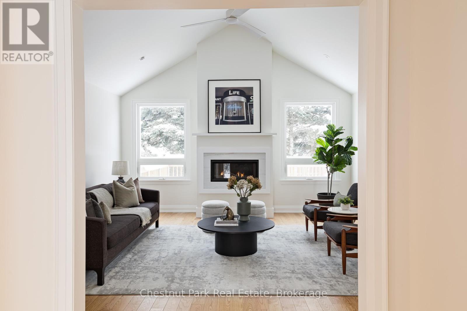 4 Wickens Lane, Blue Mountains, ON - Indoor Photo Showing Living Room With Fireplace