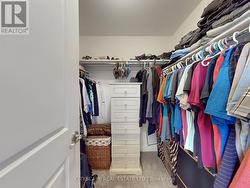 Walk in closet -