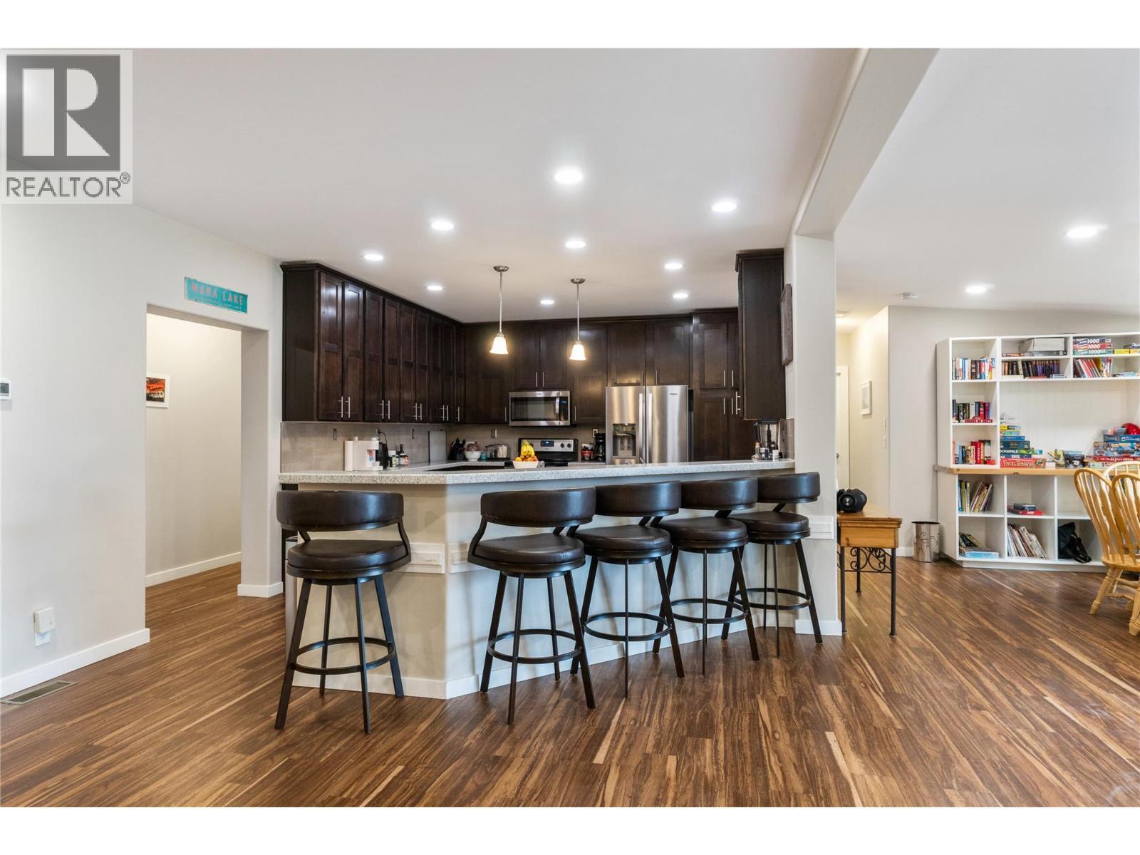 405 97A Highway, Sicamous, BC