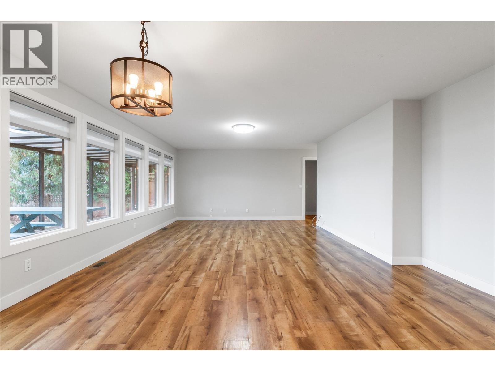living room - 401 97A Highway, Sicamous, BC - Indoor Photo Showing Other Room