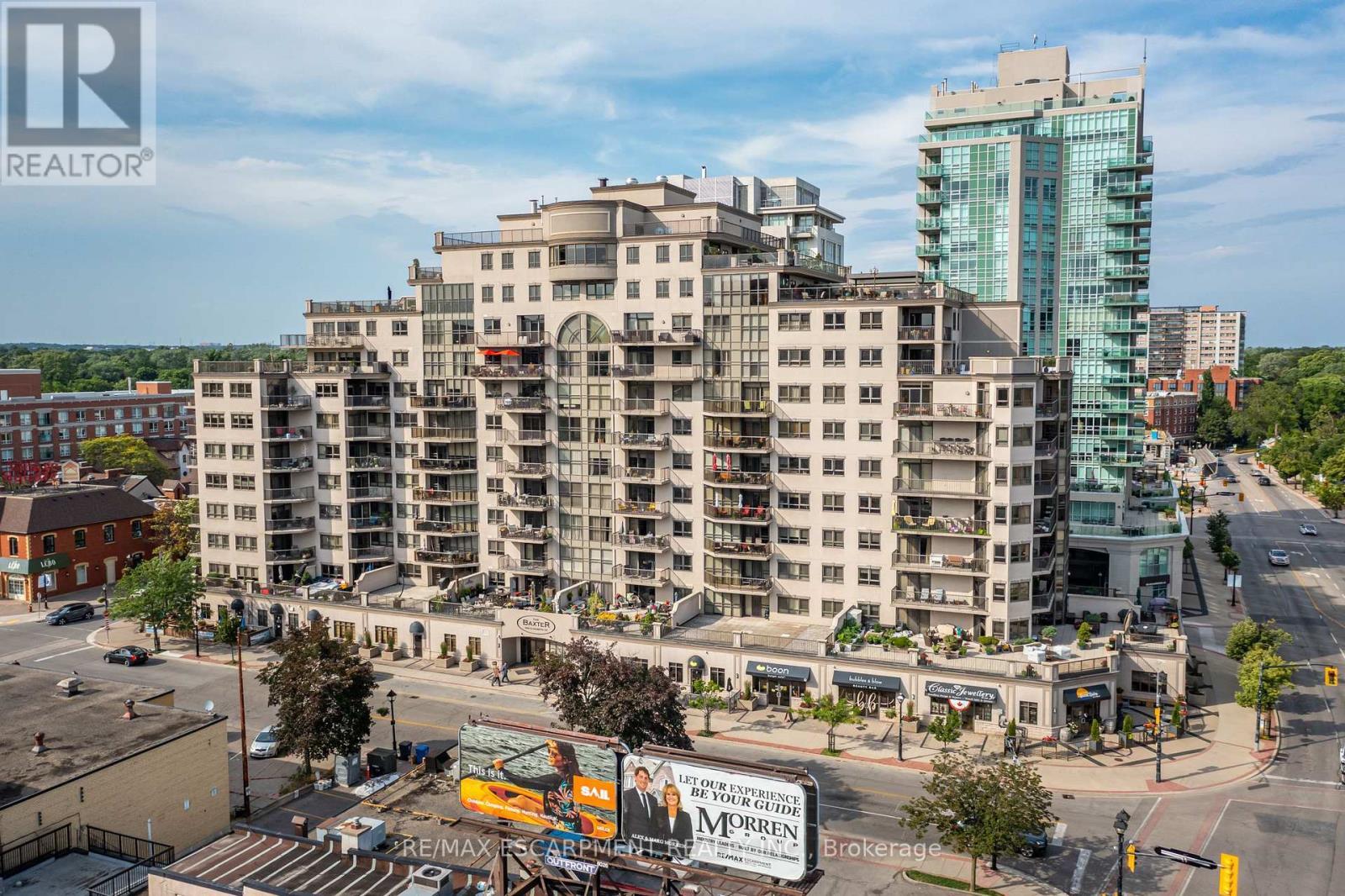 510 - 399 Elizabeth Street, Burlington, ON - Outdoor With Facade