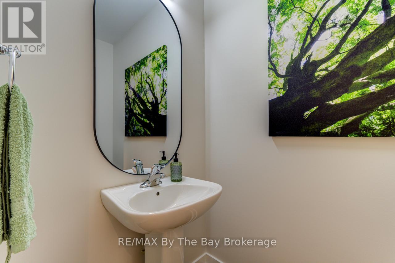 80 - 190 Crosswinds Boulevard, Blue Mountains, ON - Indoor Photo Showing Bathroom