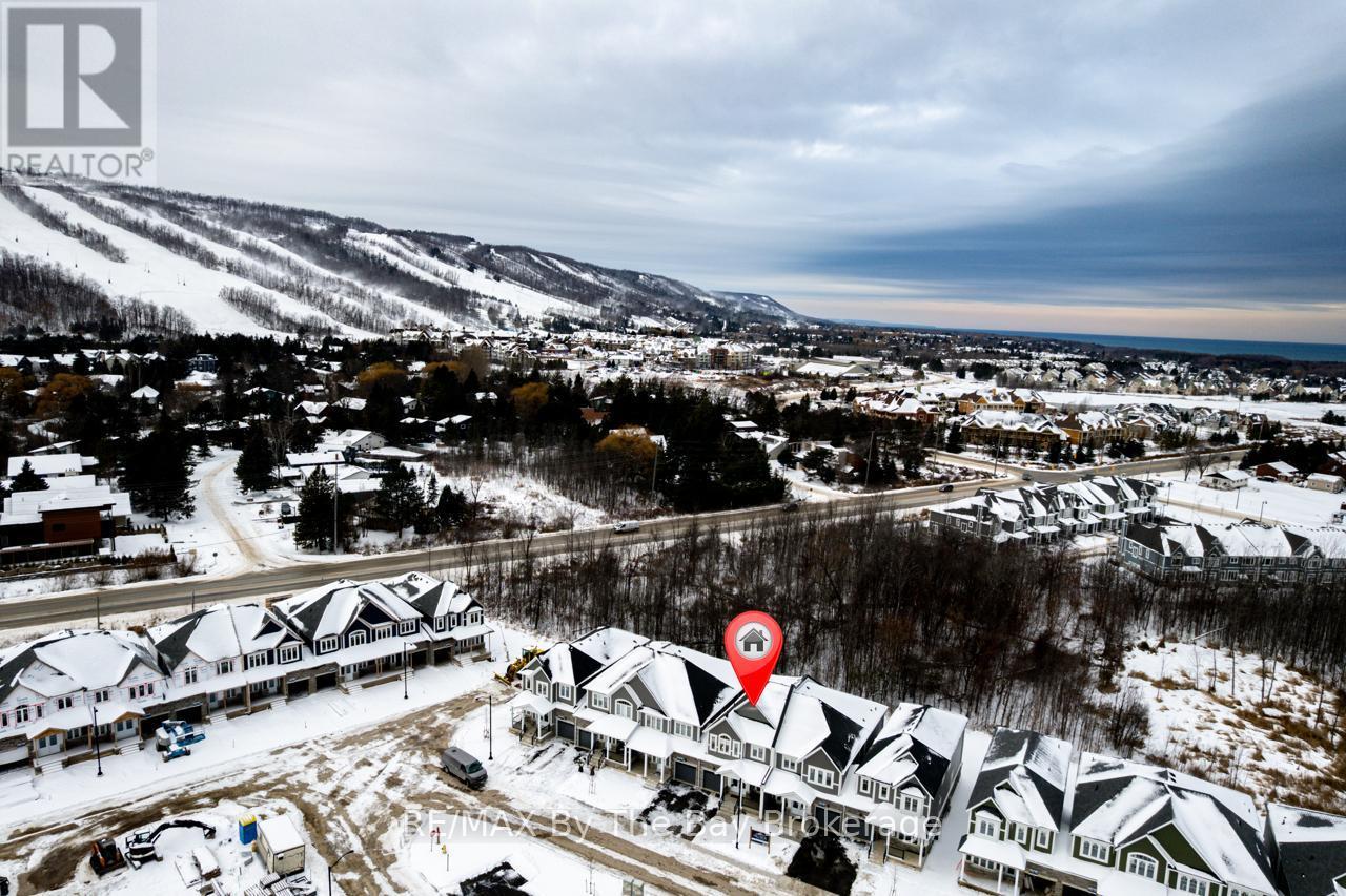 80 - 190 Crosswinds Boulevard, Blue Mountains, ON - Outdoor With View