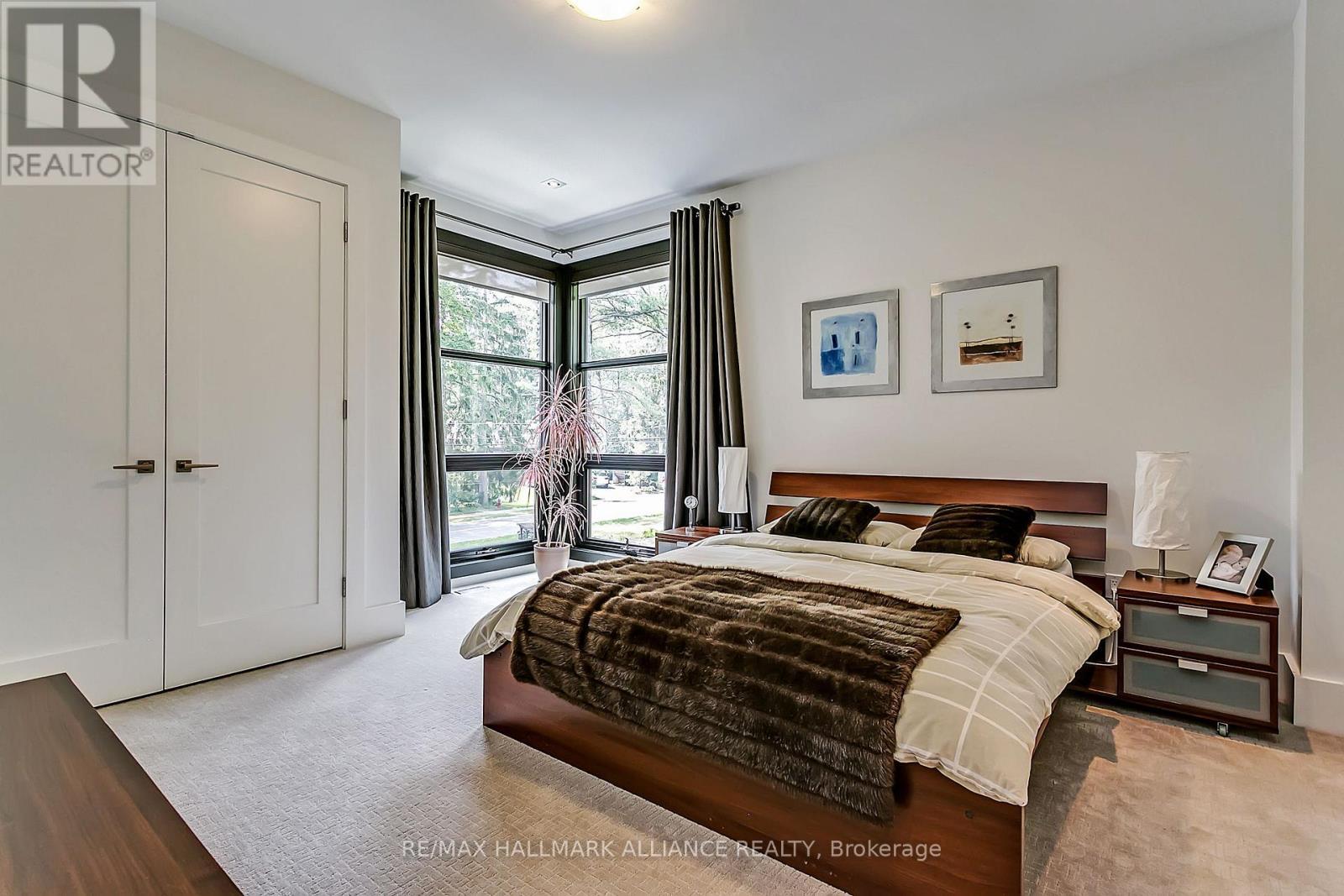 363 Morrison Road, Oakville (Mo Morrison), ON - Indoor Photo Showing Bedroom