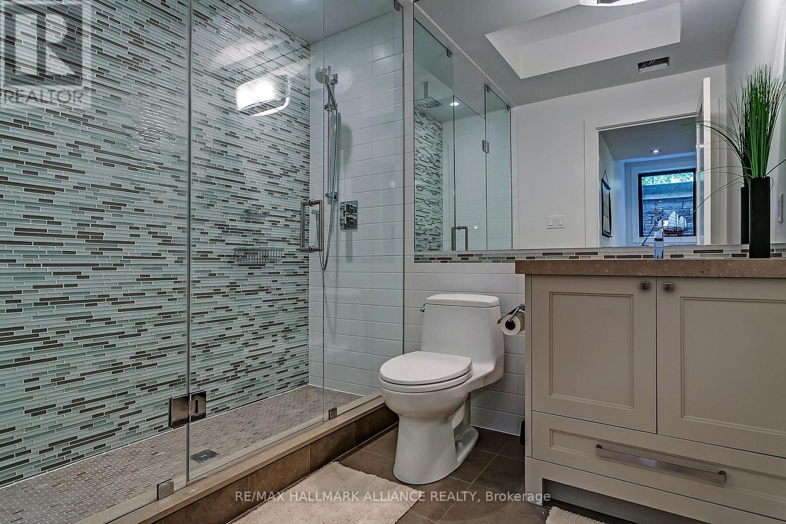 363 Morrison Road, Oakville (Mo Morrison), ON - Indoor Photo Showing Bathroom