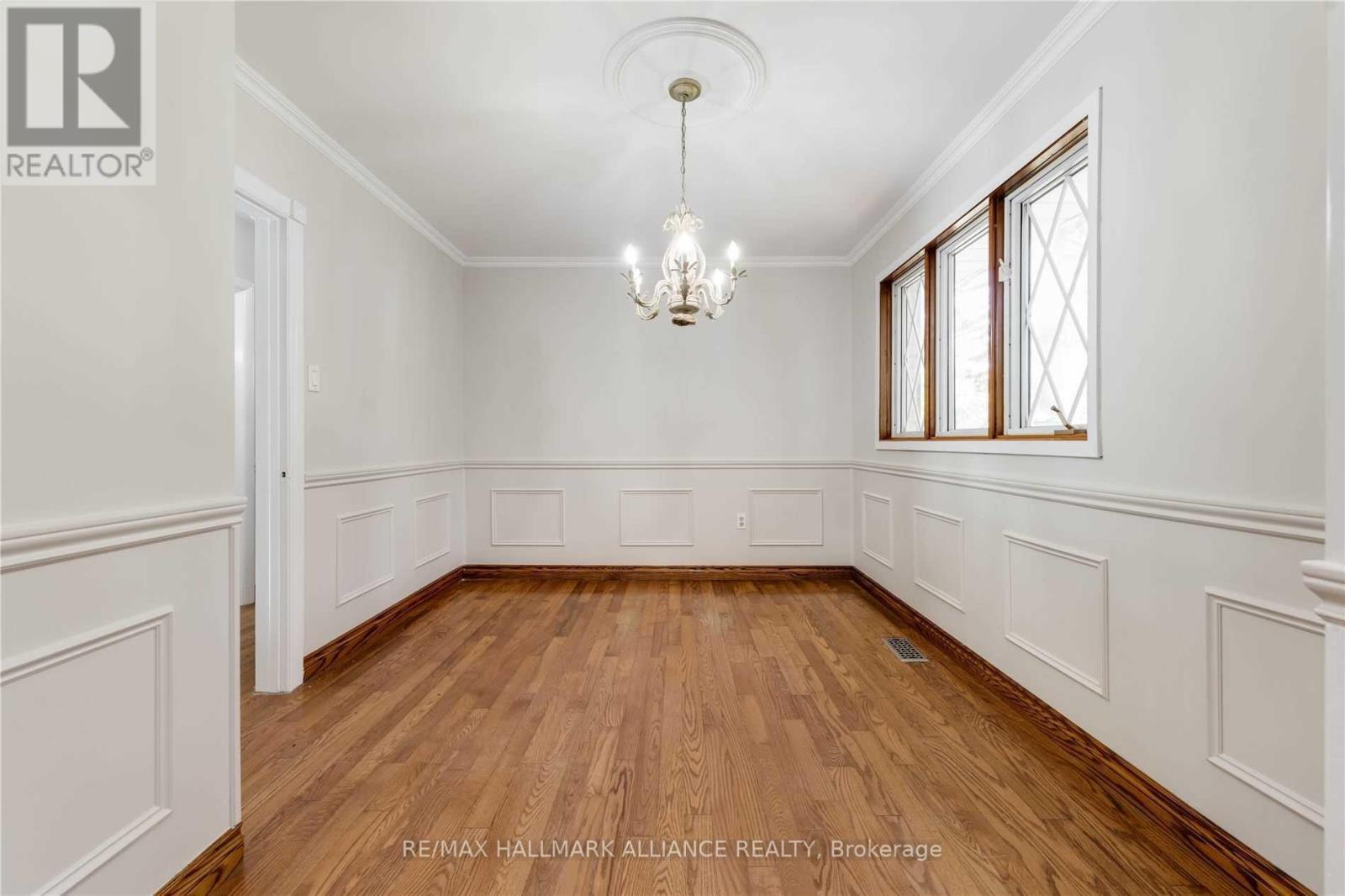 Dining Room - 463 Drummond Road, Oakville (Mo Morrison), ON - Indoor Photo Showing Other Room
