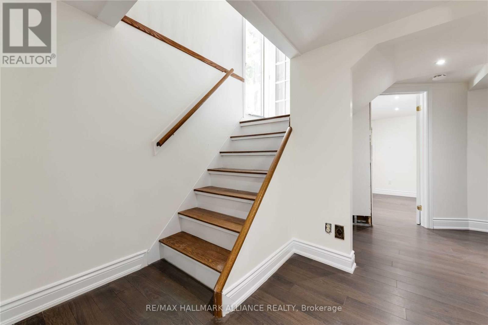 463 Drummond Road, Oakville (Mo Morrison), ON - Indoor Photo Showing Other Room