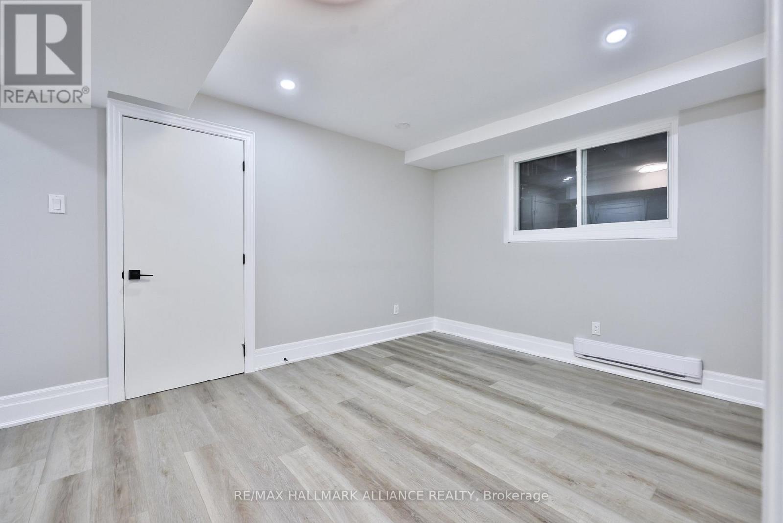 5th bedroom - 2309 Dunedin Road, Oakville (Fd Ford), ON - Indoor Photo Showing Other Room