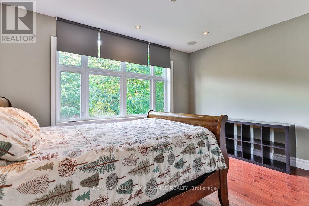 1200 Bronte Road, Oakville (Ga Glen Abbey), ON - Indoor Photo Showing Bedroom