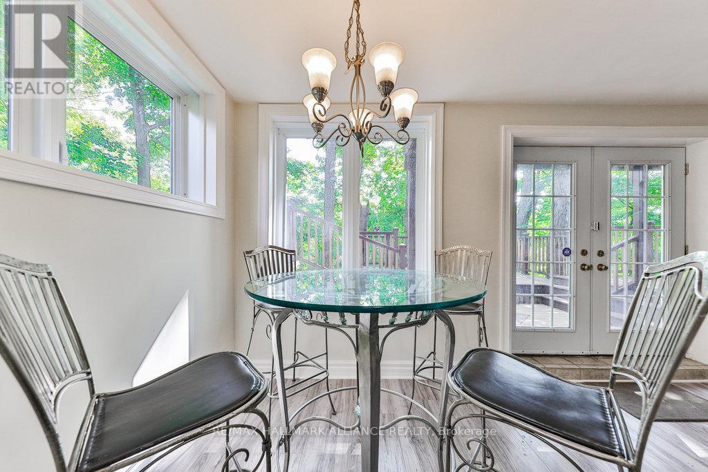 1200 Bronte Road, Oakville (Ga Glen Abbey), ON - Indoor Photo Showing Dining Room