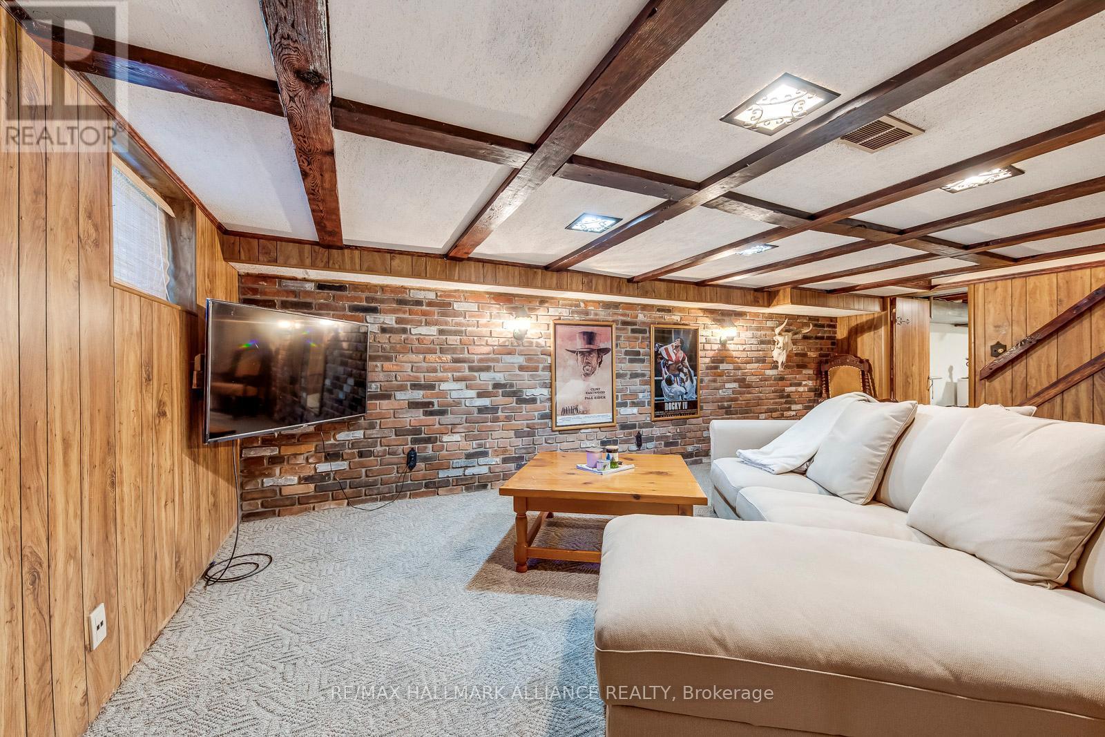 4447 Lakeshore Road, Burlington (Shoreacres), ON - Indoor Photo Showing Other Room