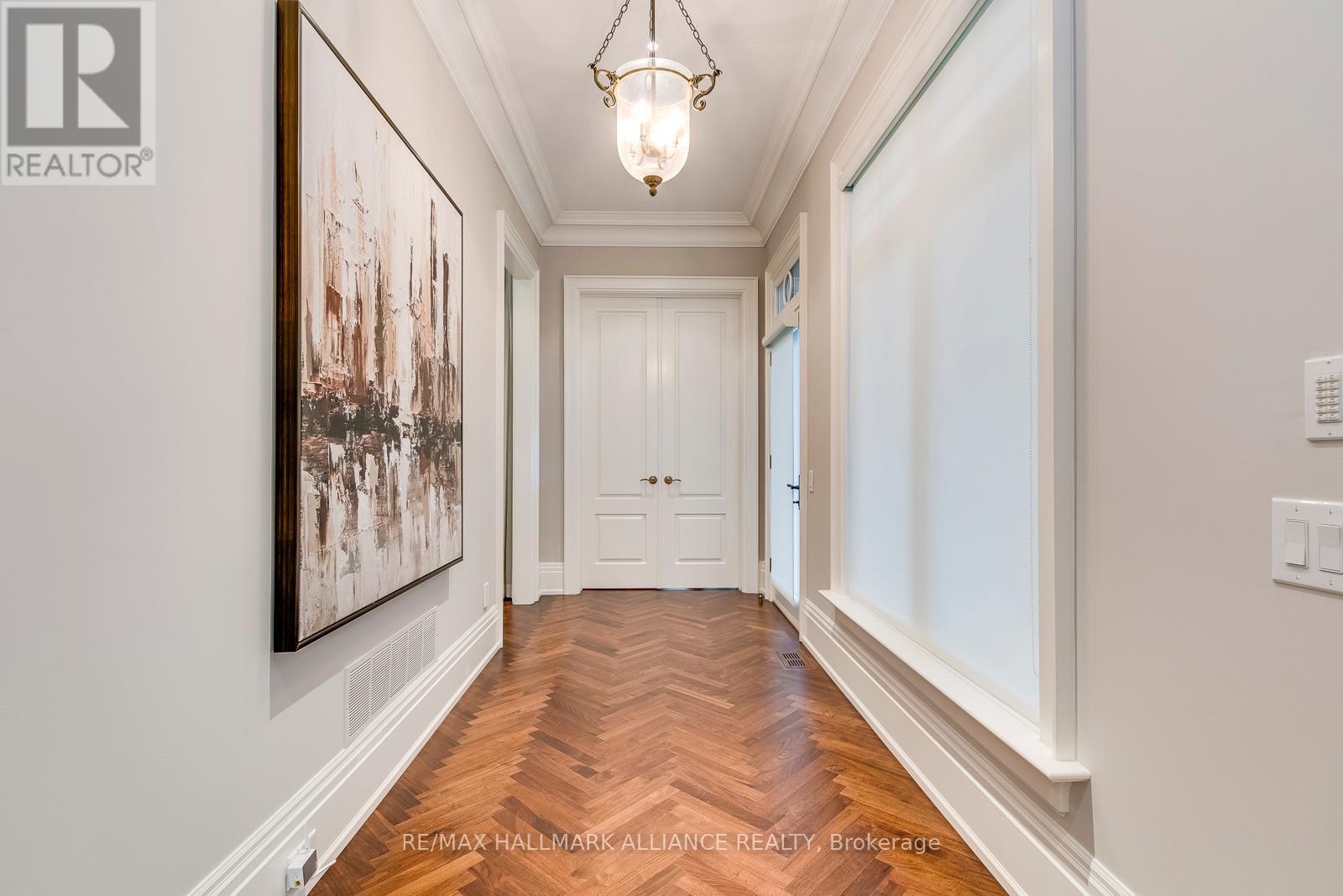 Hall, Veranda - 138 Dianne Avenue, Oakville (Mo Morrison), ON - Indoor Photo Showing Other Room
