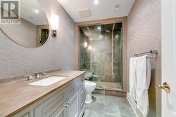 Bedroom 4 ensuite -