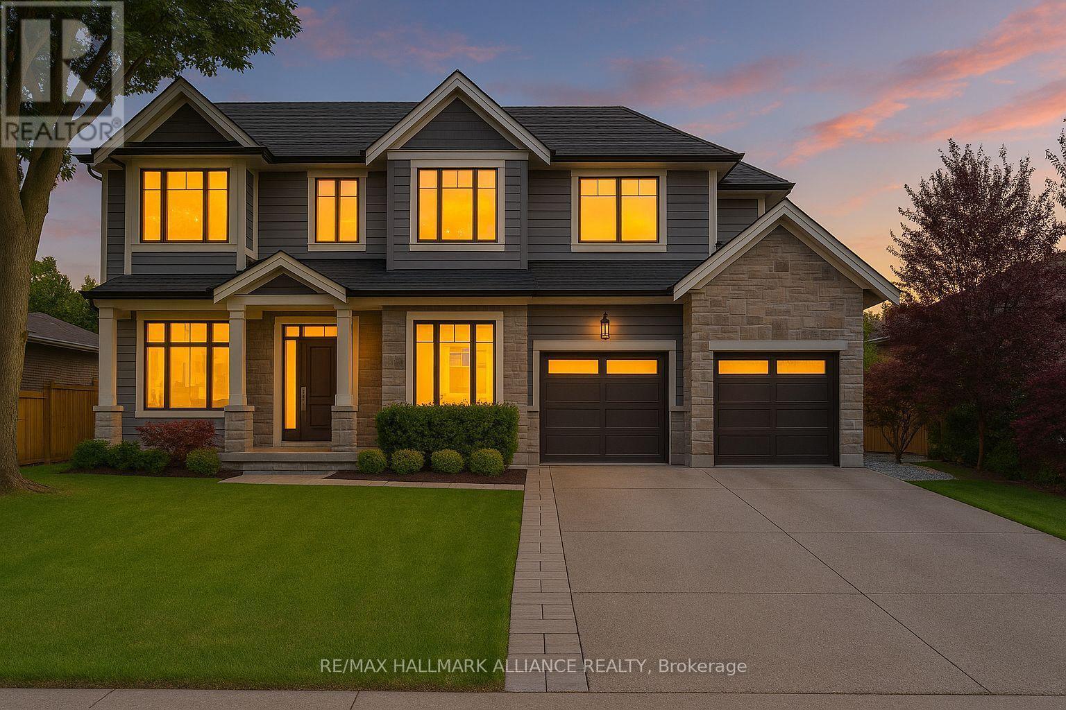 1225 Baldwin Drive, Oakville (Mo Morrison), ON - Outdoor With Facade