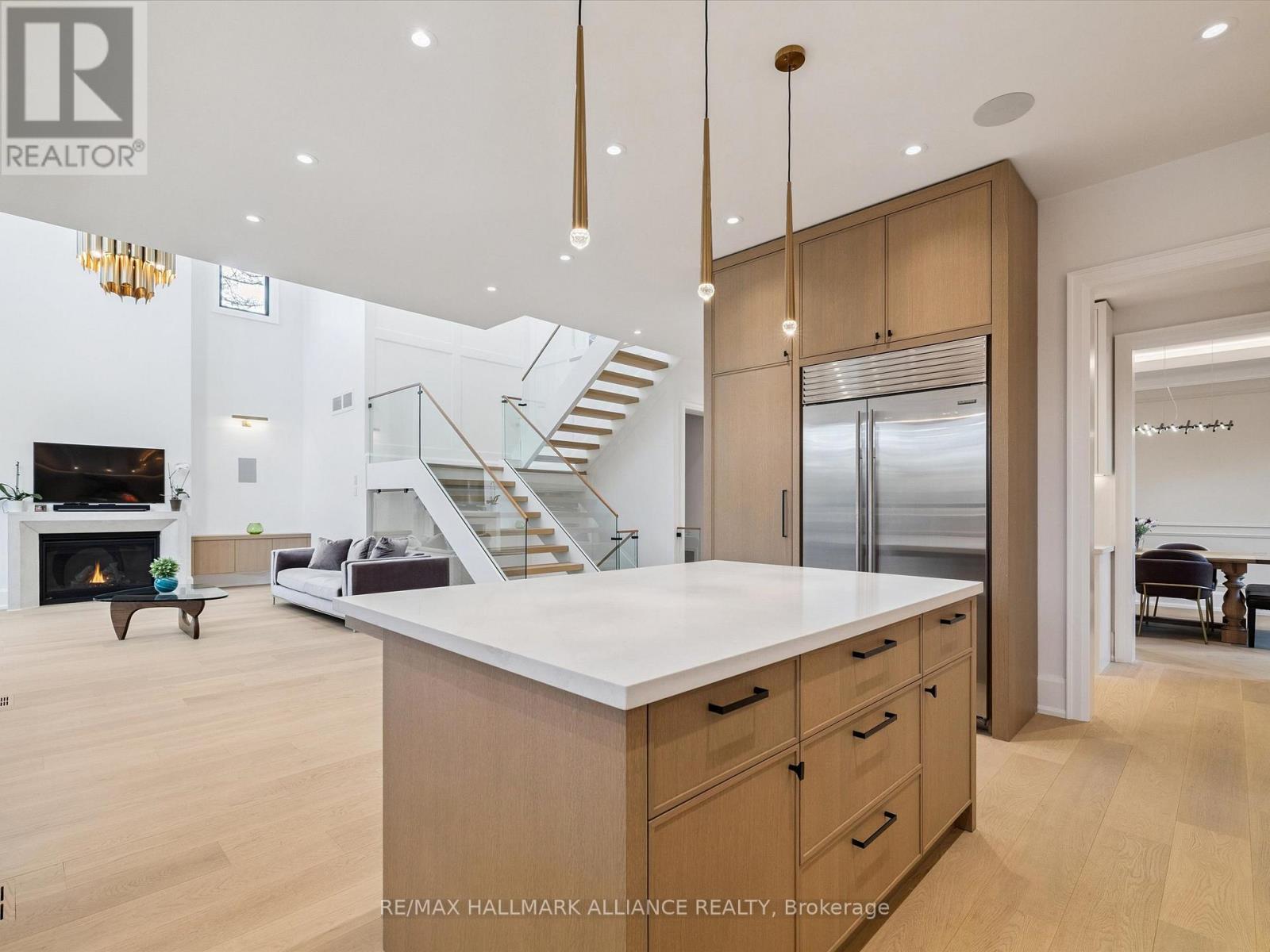 2074 Seabrook Drive, Oakville (Wo West), ON - Indoor Photo Showing Other Room