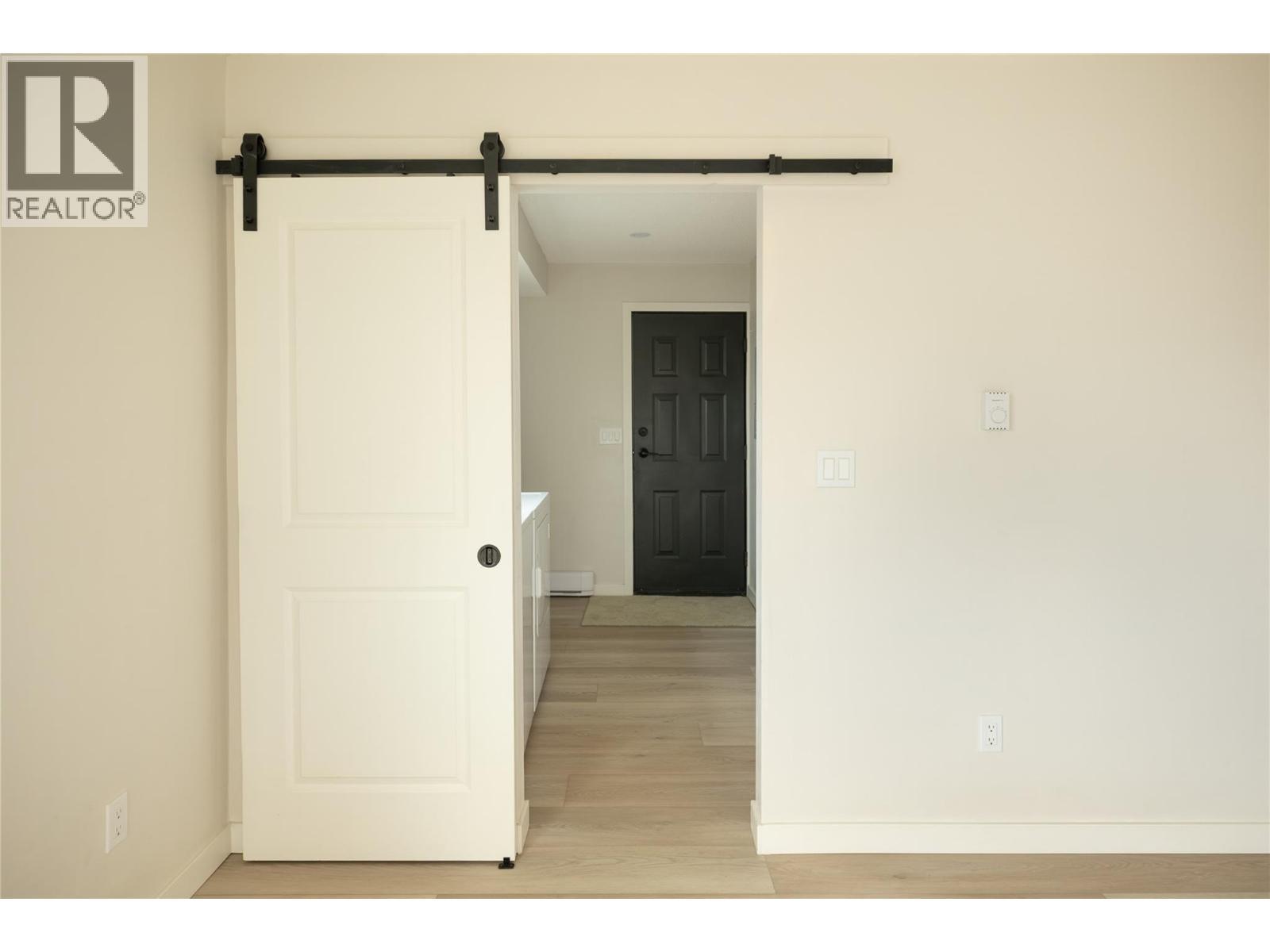 4790 Seaton Place, Peachland, BC - Indoor Photo Showing Other Room