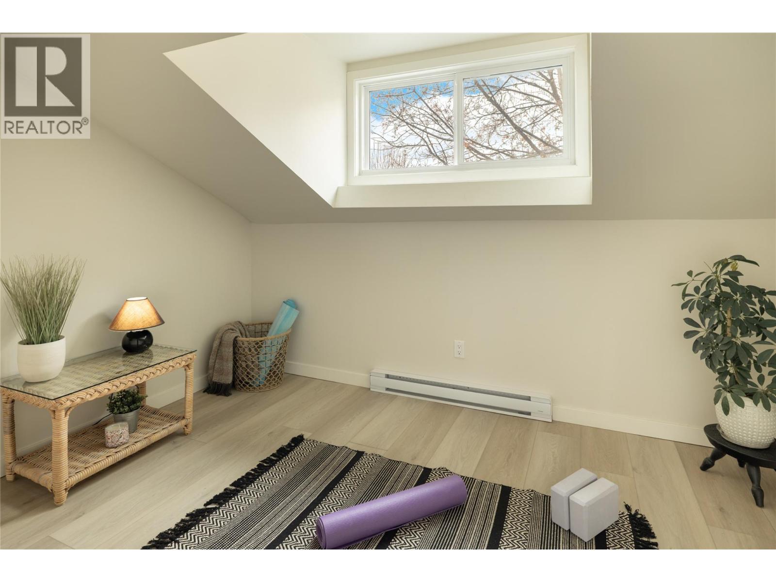 4790 Seaton Place, Peachland, BC - Indoor Photo Showing Other Room