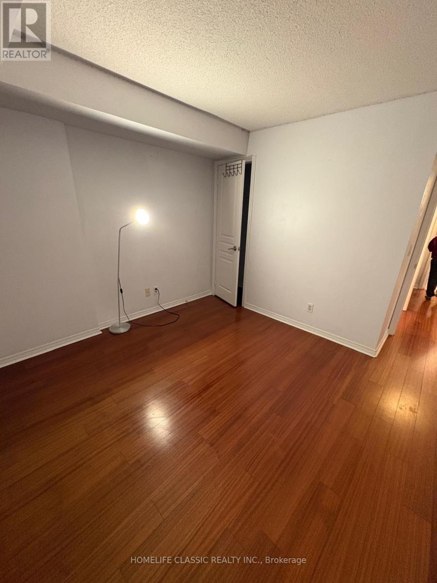 1010 - 55 Harrison Garden Boulevard, Toronto, ON - Indoor Photo Showing Other Room