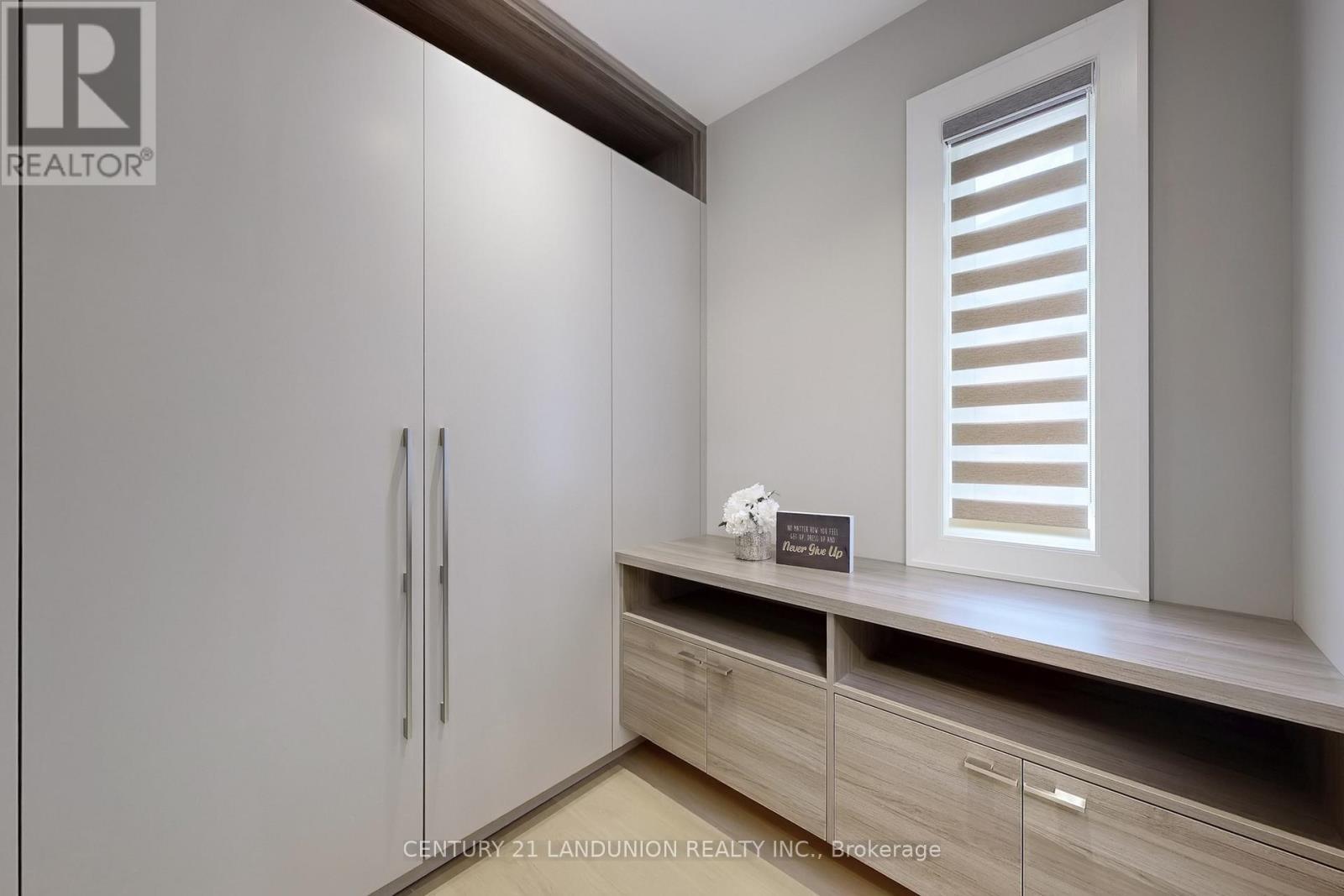 46 Elmsthorpe Avenue, Toronto, ON - Indoor Photo Showing Other Room