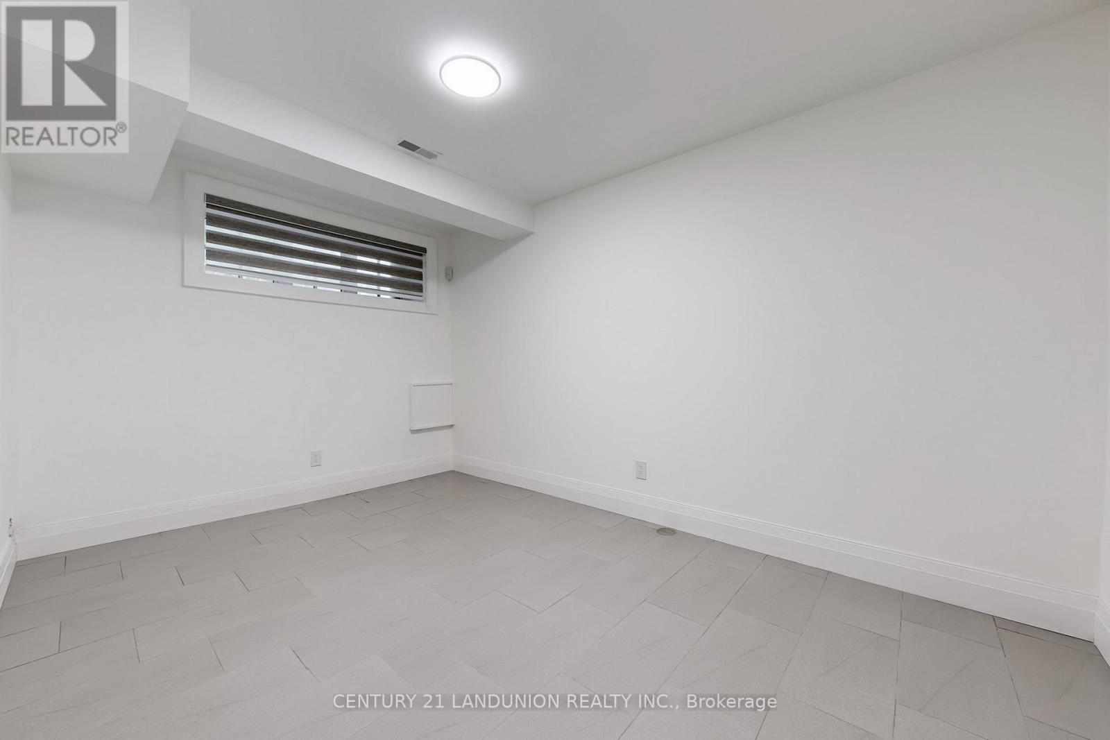 46 Elmsthorpe Avenue, Toronto, ON - Indoor Photo Showing Other Room