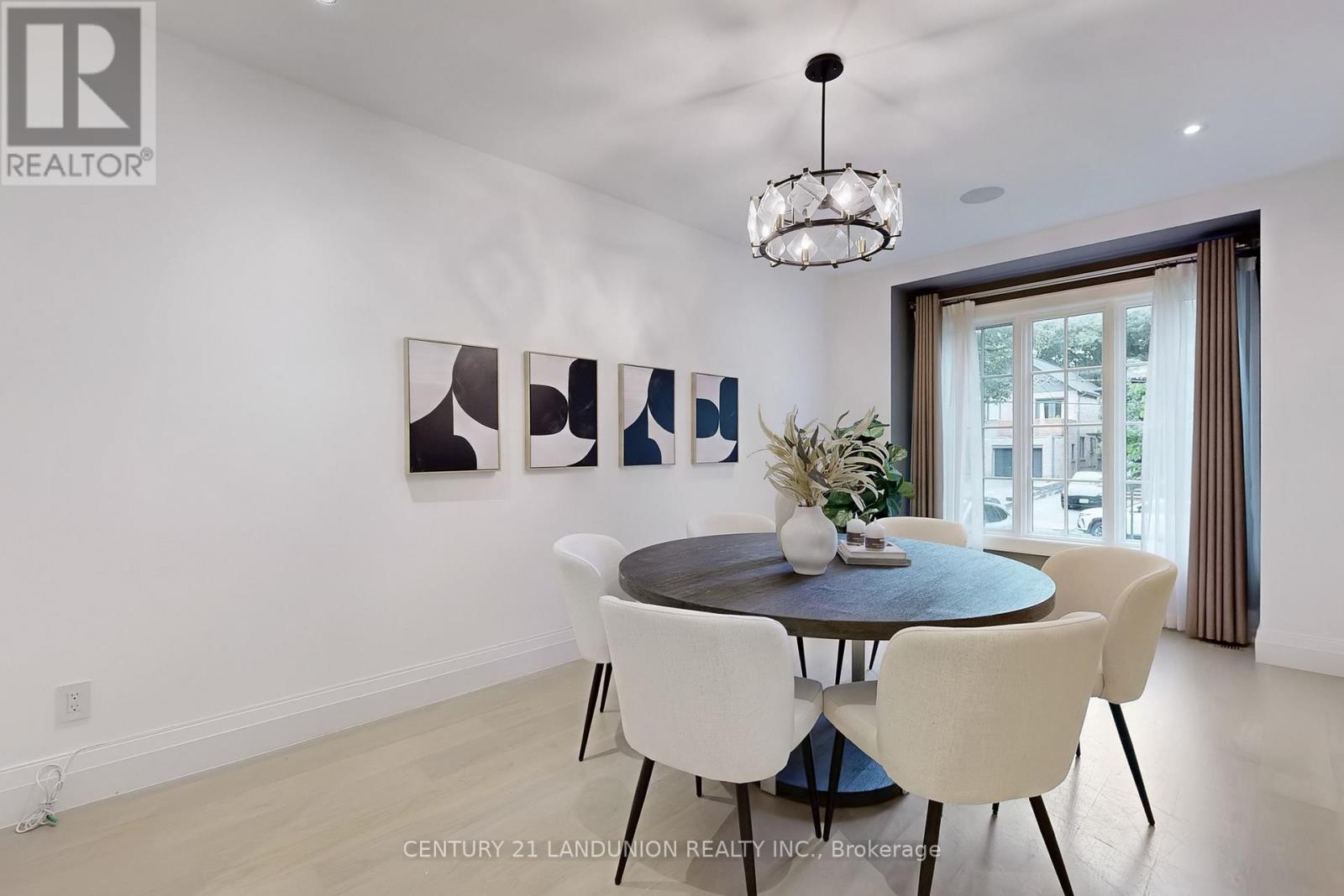 46 Elmsthorpe Avenue, Toronto, ON - Indoor Photo Showing Dining Room