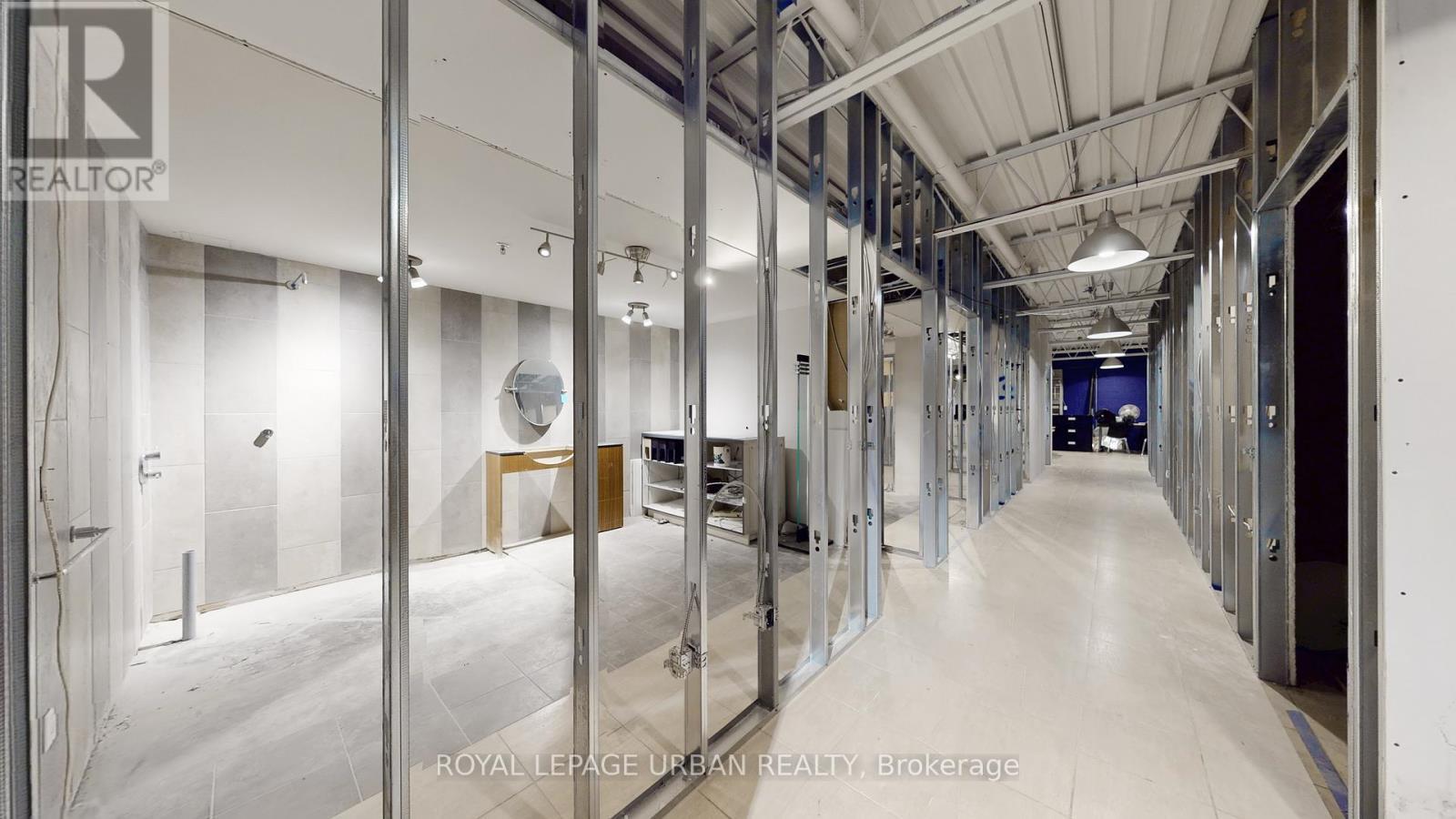 200 Spadina Avenue, Toronto, ON