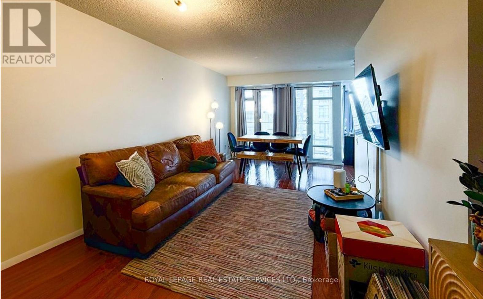 Expansive & flexible LR /DR - 2804 - 2191 Yonge Street, Toronto, ON - Indoor Photo Showing Other Room