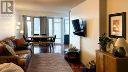 Spacious dining area -