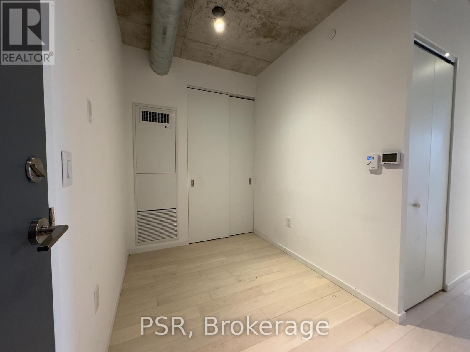 510 - 21 Lawren Harris Square, Toronto, ON - Indoor Photo Showing Other Room