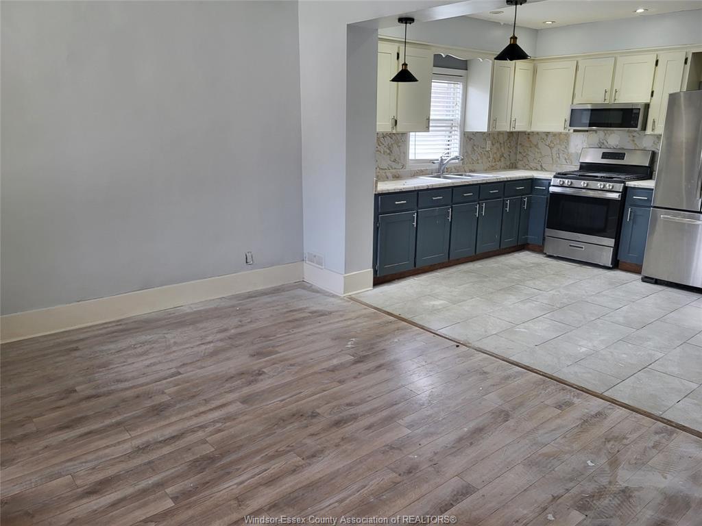 1665 Parent-Main Floor, Windsor, ON
