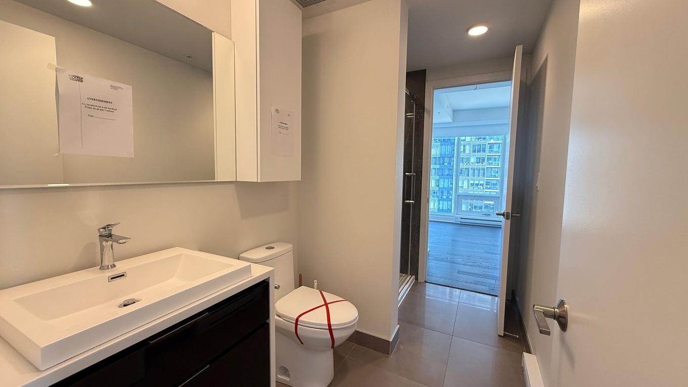 Chambre à coucher - 3104-1288 Rue St-Antoine O., Montréal (Ville-Marie), QC - Indoor Photo Showing Bathroom