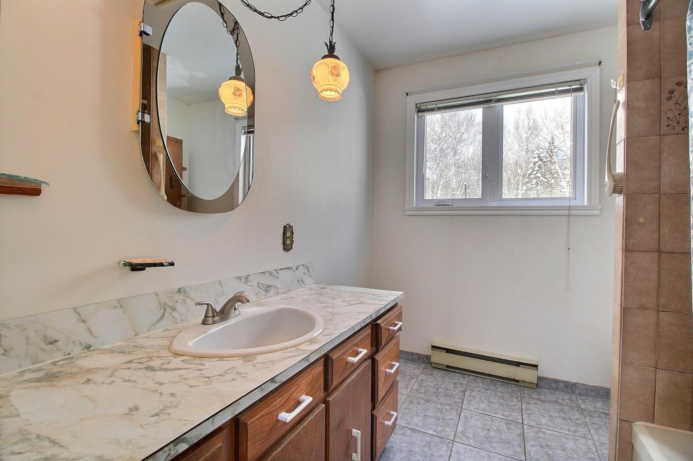 Bathroom - 130 Route 113 S., Senneterre - Paroisse, QC - Indoor Photo Showing Bathroom