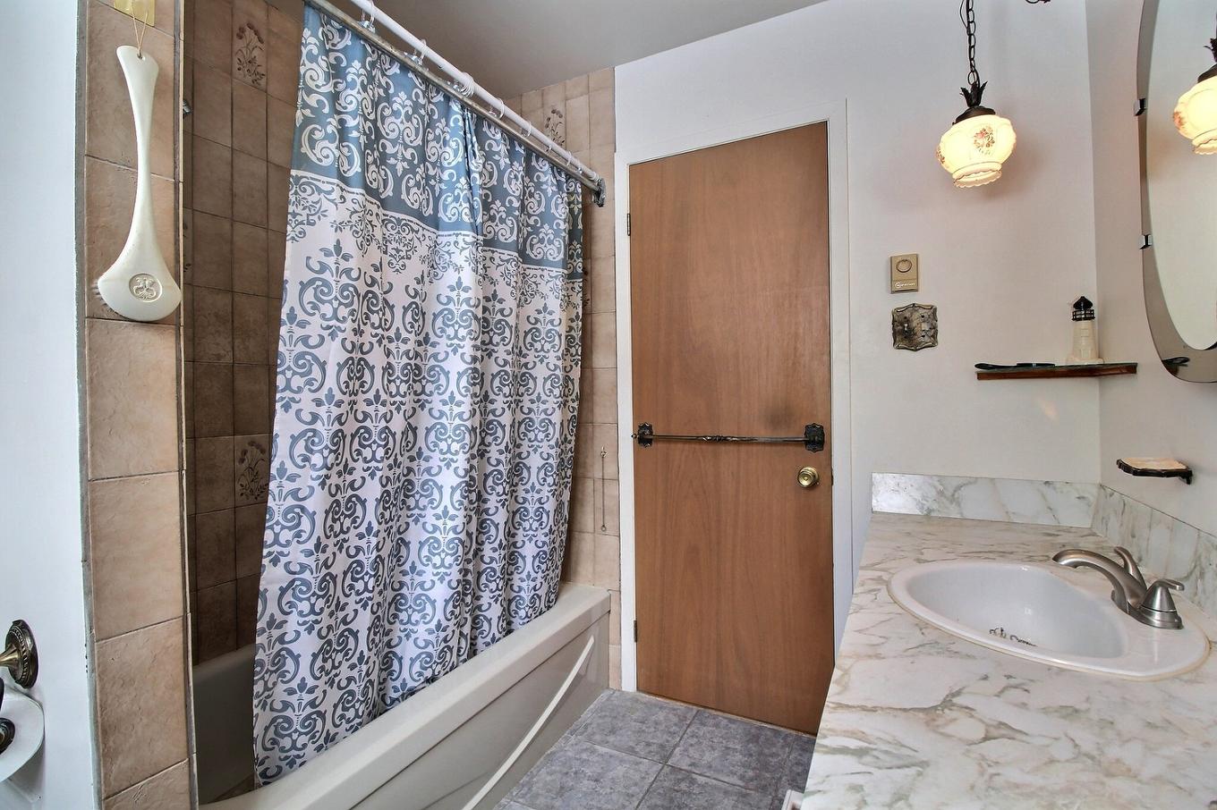 Bathroom - 130 Route 113 S., Senneterre - Paroisse, QC - Indoor Photo Showing Bathroom