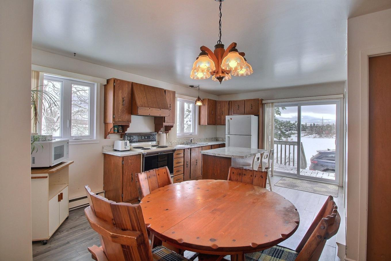 Kitchen - 130 Route 113 S., Senneterre - Paroisse, QC - Indoor Photo Showing Dining Room